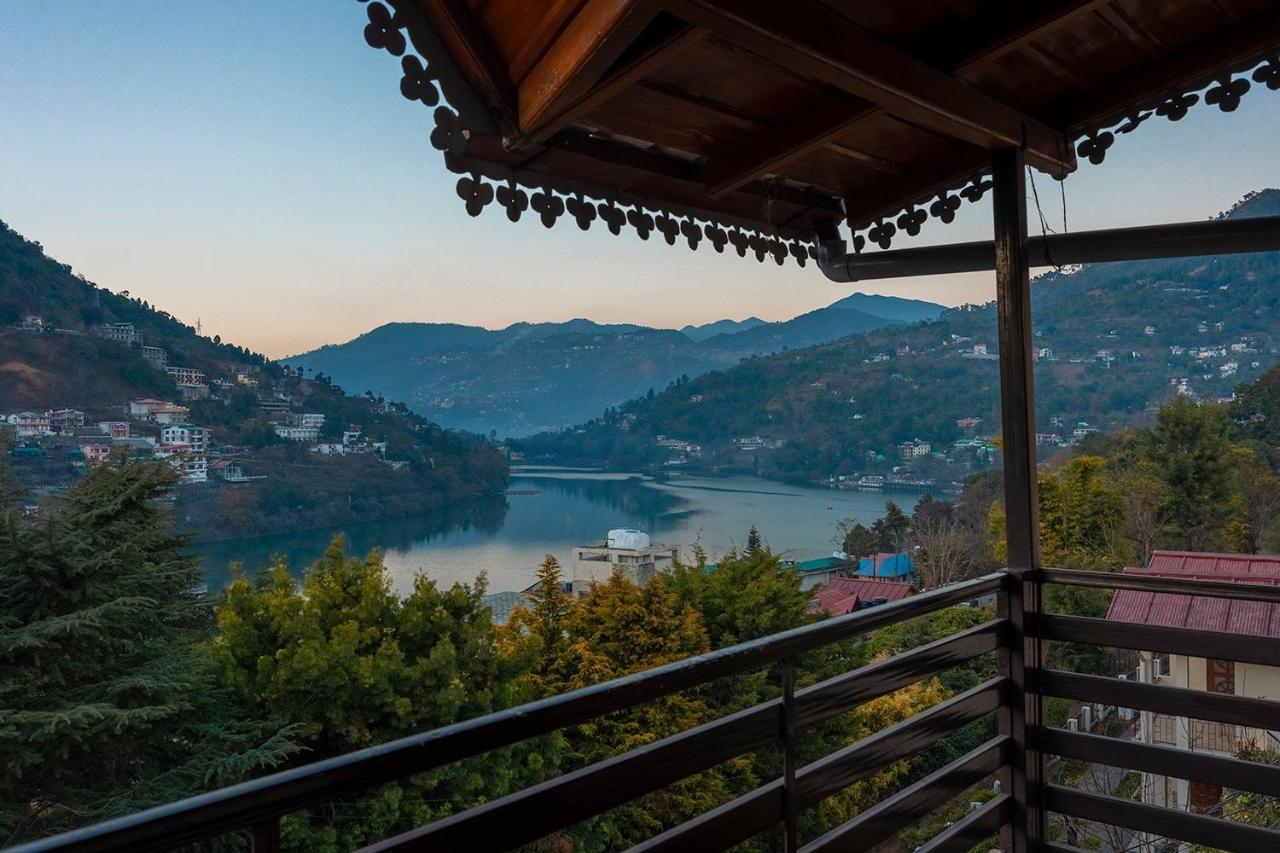 Lake Side Upvan Inn Bhīm Tāl エクステリア 写真