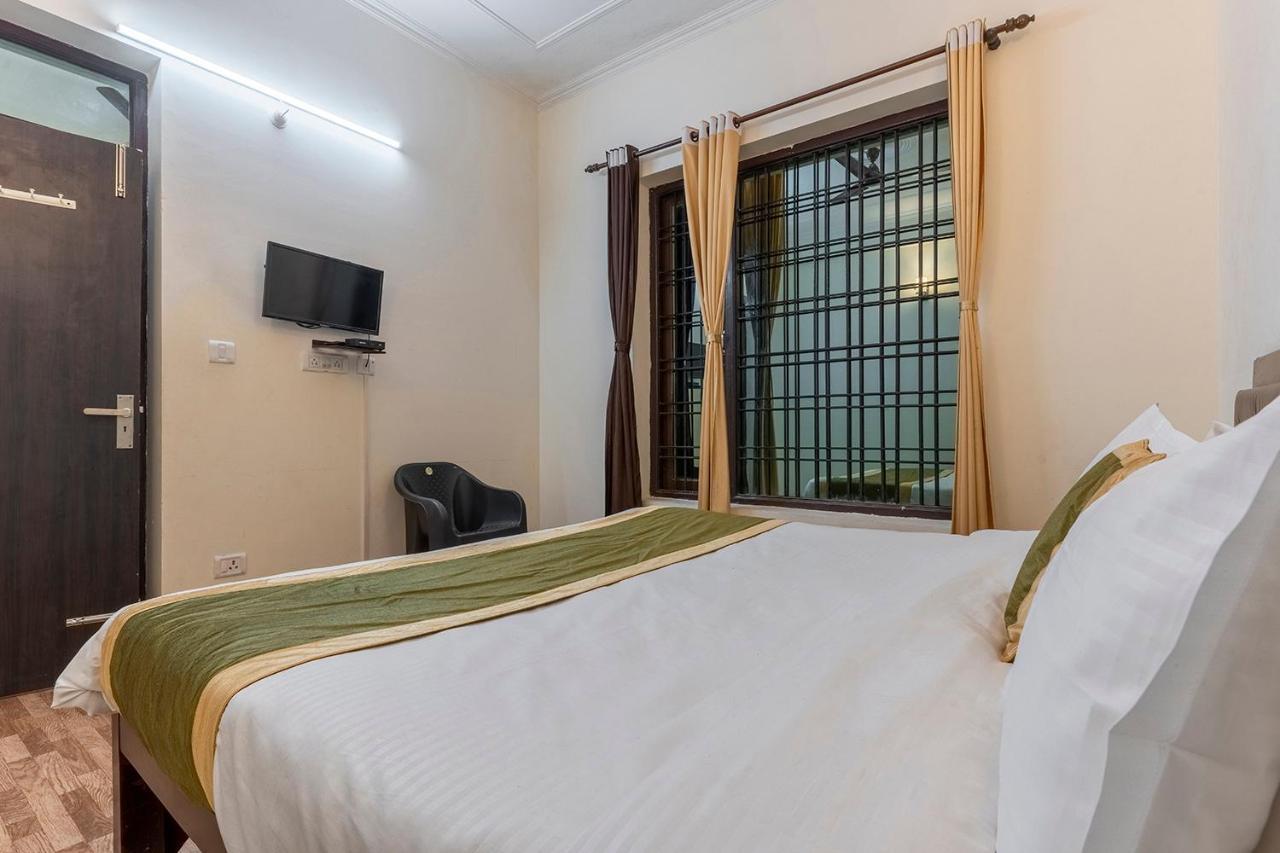 Lake Side Upvan Inn Bhīm Tāl エクステリア 写真